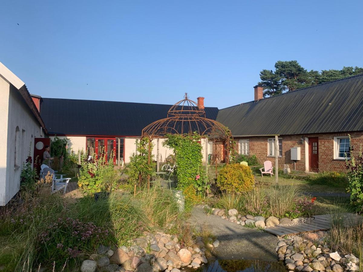 Strandbadsgarden B&B Loderup Exterior photo